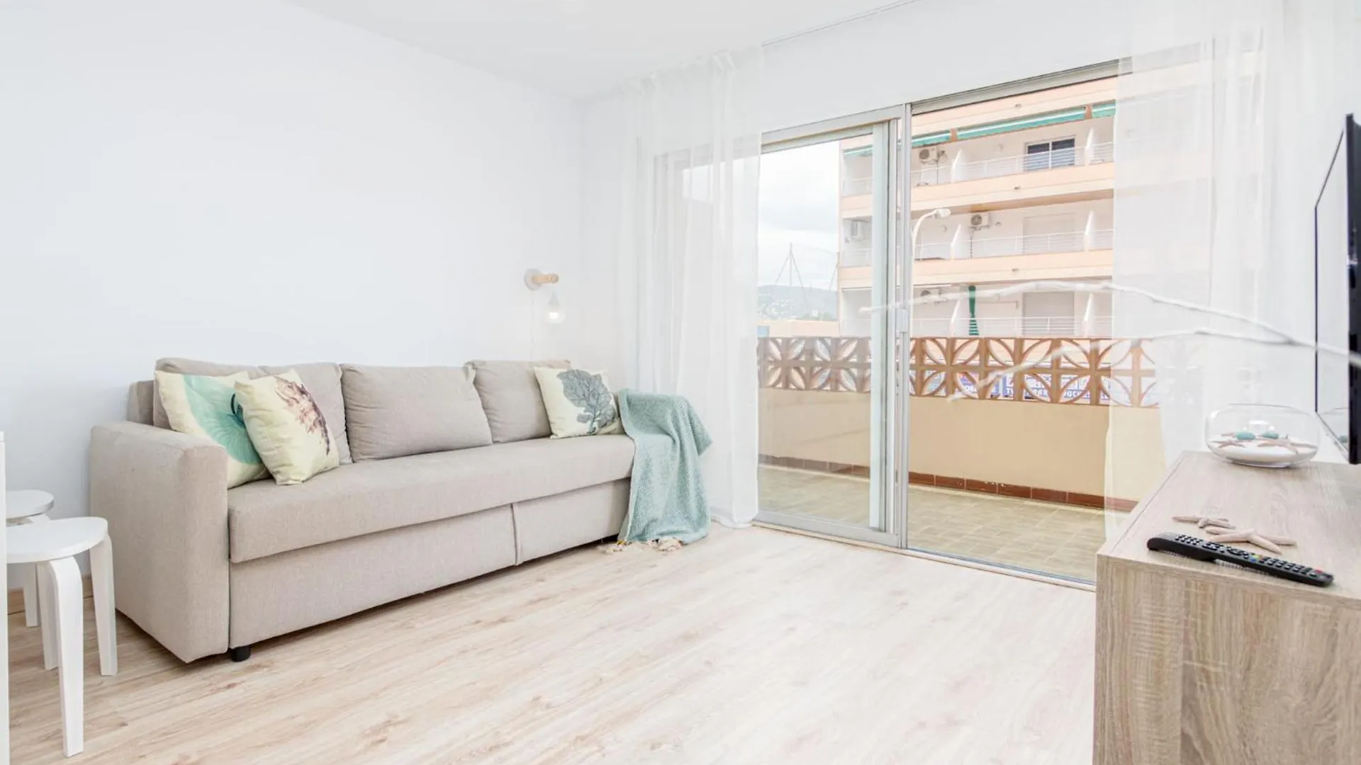 Appartement Milenial Immo Sim1 Apartamento A 300 Mts De La Playa Y Paseo Maritimo Roses