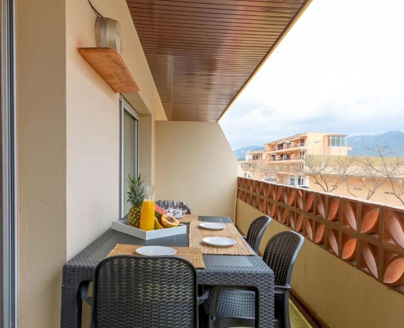 Milenial Immo Sim1 Apartamento A 300 Mts De La Playa Y Paseo Maritimo Roses Spain